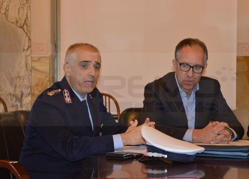 Sanremo: presentato lo 'Street control', il nuovo strumento di controllo della viabilità, Frattarola “Non vogliamo fare cassa” Sanremo: presentato lo 'Street control', il nuovo strumento di controllo della viabilità, Frattarola “Non vogliamo fare cassa”