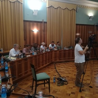 Sanremo: come si è concluso il lavoro della Commissione Speciale su Rivieracqua? I rumors e l'attesa dei risultati Sanremo: come si è concluso il lavoro della Commissione Speciale su Rivieracqua? I rumors e l'attesa dei risultati