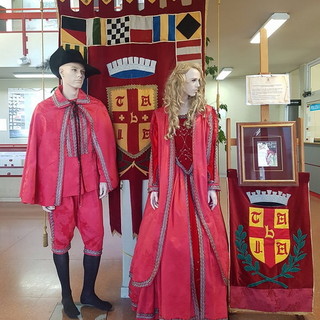 Taggia: per i Festeggiamenti di San Benedetto Revelli, esposizione di alcuni dei costumi d’epoca Taggia: per i Festeggiamenti di San Benedetto Revelli, esposizione di alcuni dei costumi d’epoca