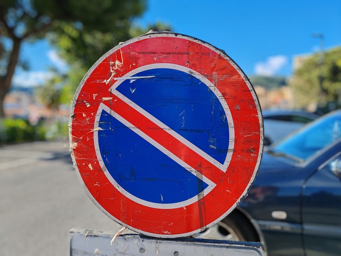 Spettacoli d’arte varia e concerti a Vallecrosia, scatta il divieto di sosta: ecco dove (Foto) Spettacoli d’arte varia e concerti a Vallecrosia, scatta il divieto di sosta: ecco dove (Foto)