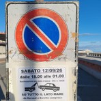 Bordighera, auto e moto d'epoca sul lungomare: scatta il divieto di sosta Bordighera, auto e moto d'epoca sul lungomare: scatta il divieto di sosta