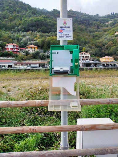 Camporosso, sulla ciclabile vandalizzato il defibrillatore donato da Aceb Camporosso, sulla ciclabile vandalizzato il defibrillatore donato da Aceb