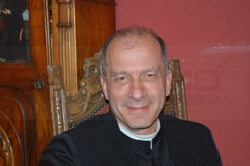 Sanremo, intervista a don Pasquale Traetta: “Persone e realtà diverse chiedono che io resti, questo dovrebbe farci riflettere” (Video) Sanremo, intervista a don Pasquale Traetta: “Persone e realtà diverse chiedono che io resti, questo dovrebbe farci riflettere” (Video)