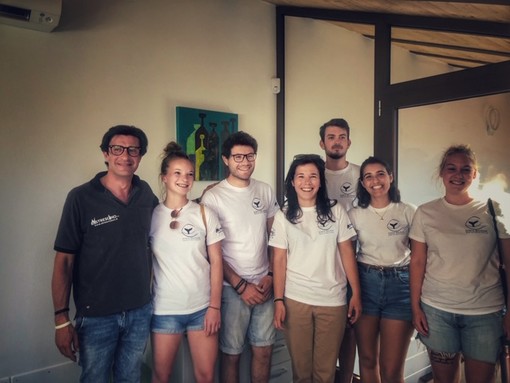 Imperia: con il sostegno della Strescino Srl, parte il progetto di ricerca "Delfini del Ponente" (Video)