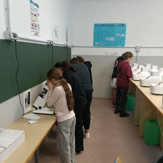 Il futuro dell'ottica si proietta all’Istituto Fermi Polo Montale di Ventimiglia: dove la luce incontra l'innovazione