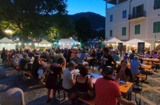 Dolceacqua: grande successo per la "Notte del Gusto" sotto al Castello