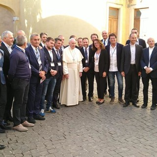 Una delegazione del Consiglio Regionale ha incontrato Papa Francesco, Piana: "È stato un onore per tutti" Una delegazione del Consiglio Regionale ha incontrato Papa Francesco, Piana: "È stato un onore per tutti"