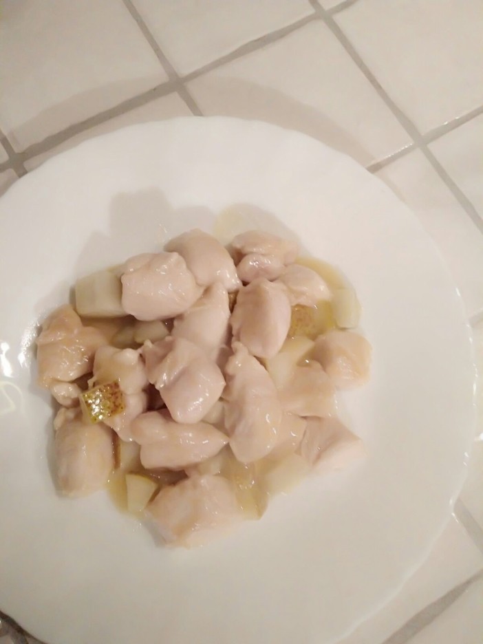 'La Domenica con Fata Zucchina' con la videoricetta della settimana: dadolata con frutta e pollo 'La Domenica con Fata Zucchina' con la videoricetta della settimana: dadolata con frutta e pollo