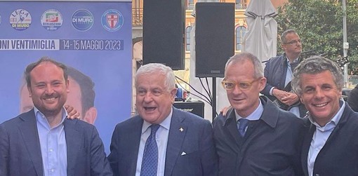 Forza Italia esulta per la vittoria di Flavio Di Muro: "indispensabili e determinanti per questo grande risultato"