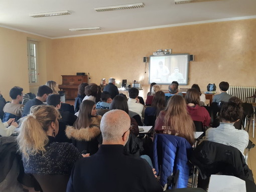 “Debate: Avanti tutta!”. Il progetto coinvolge altri quattro istituti in provincia “Debate: Avanti tutta!”. Il progetto coinvolge altri quattro istituti in provincia