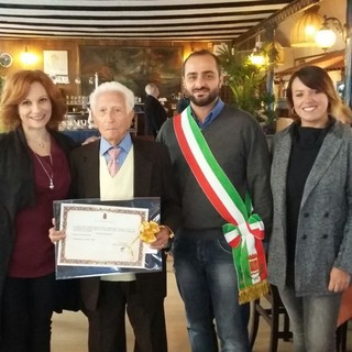Ventimiglia: tanti auguri al signor Damiano Sciovè che oggi compie 100 anni Ventimiglia: tanti auguri al signor Damiano Sciovè che oggi compie 100 anni