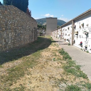 Cimitero di Valle Armea, degrado e sicurezza: il caso approda in consiglio comunale Cimitero di Valle Armea, degrado e sicurezza: il caso approda in consiglio comunale