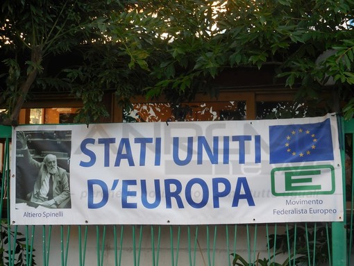 Ventimiglia: dibattito organizzato dal Movimento Federalista Europeo sul tema dell’immigrazione e dei confini