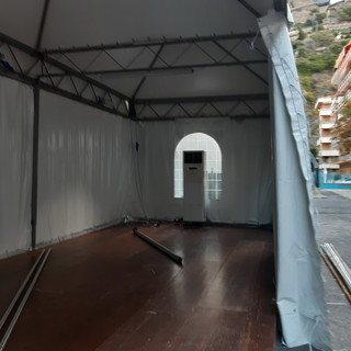 Ventimiglia: scuola via Roma, grido di allarme dei genitori in una lettera aperta all'Assessore Mabel Riolfo Ventimiglia: scuola via Roma, grido di allarme dei genitori in una lettera aperta all'Assessore Mabel Riolfo