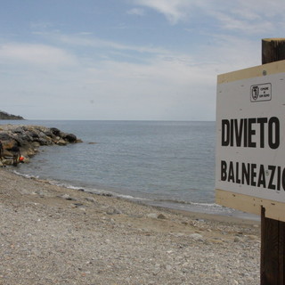 Sanremo: lavori alla fognatura e sversamenti in mare, scattano tre divieti di balneazione. Menozzi: “Ora a mare non arriva niente, dovremmo tornare alla normalità”