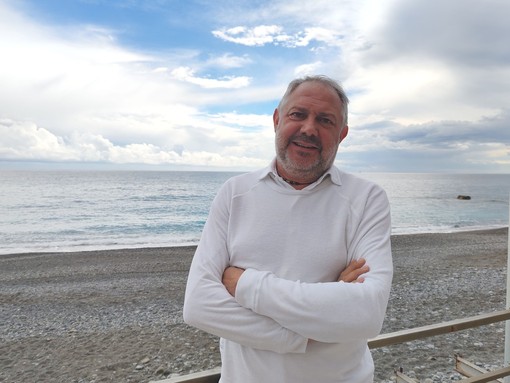 "Rilanceremo Bordighera insieme a voi": l'appello al voto del candidato sindaco Davide Sattanino (Video) "Rilanceremo Bordighera insieme a voi": l'appello al voto del candidato sindaco Davide Sattanino (Video)