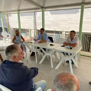 Sanremo: vendita di Casa Serena ai privati, i dipendenti fanno causa al Comune e ricorrono al Tribunale del Lavoro “Scelta incomprensibile e ingiustificata” (Foto e video)