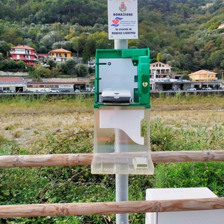 Camporosso, sulla ciclabile vandalizzato il defibrillatore donato da Aceb