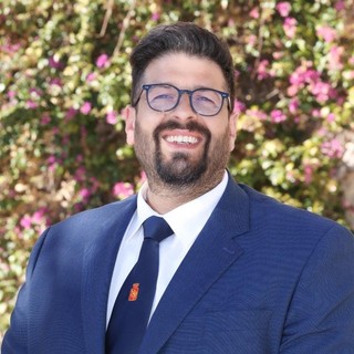 Cimiteri per animali d’affezione a Ventimiglia, Martinetto propone un emendamento: "Per colmare una lacuna regolamentare" Cimiteri per animali d’affezione a Ventimiglia, Martinetto propone un emendamento: "Per colmare una lacuna regolamentare"