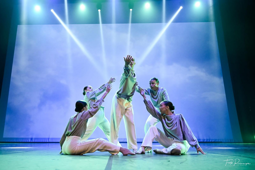 Danza. Pioggia di premi per la Dance in Motion Sanremo al contest CSI di Chiavari Danza. Pioggia di premi per la Dance in Motion Sanremo al contest CSI di Chiavari