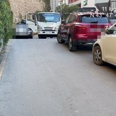 Caponero, Cimiotti risponde alle accuse: "Degrado? È inciviltà di chi parcheggia ovunque: da oggi tolleranza 0" (Foto) Caponero, Cimiotti risponde alle accuse: "Degrado? È inciviltà di chi parcheggia ovunque: da oggi tolleranza 0" (Foto)