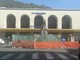 Ventimiglia: iniziati i lavori di demolizione della fontana di piazza della Stazione, sarà ricostruita la rotatoria ma di dimensioni ridotte