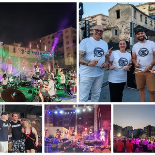 Energia ed emozione, 'Drum 100' e Millennials Nostalgia by Mercenari vivacizzano Vallecrosia al Mare (Foto e video)