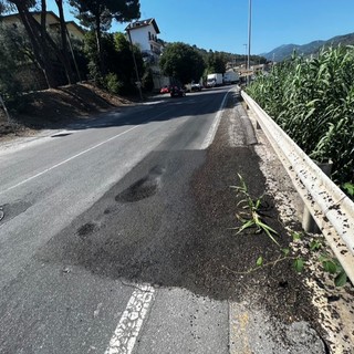 Il Gruppo Consiliare 'Imperia senza Padroni' da voce alle istanze dei cittadini di Imperia (foto) Il Gruppo Consiliare 'Imperia senza Padroni' da voce alle istanze dei cittadini di Imperia (foto)