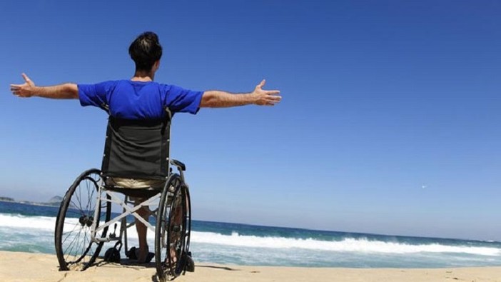 L'amara verità delle spiagge 'accessibili': la disabilità non spetta nel weekend L'amara verità delle spiagge 'accessibili': la disabilità non spetta nel weekend