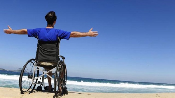 Inclusione: approvato da Regione schema protocollo intesa per ‘Guida mare accessibile’ a tutela dei diritti delle persone con disabilità