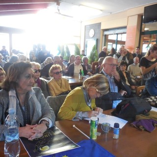 Ventimiglia: ieri pomeriggio la riunione bimestrale del Movimento Federalista Europeo frontaliero Ventimiglia: ieri pomeriggio la riunione bimestrale del Movimento Federalista Europeo frontaliero