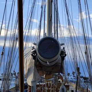 Vele Imperia, ecco un sintetico estratto dei termini marinari più facilmente sentiti sulla banchina del raduno Vele Imperia, ecco un sintetico estratto dei termini marinari più facilmente sentiti sulla banchina del raduno