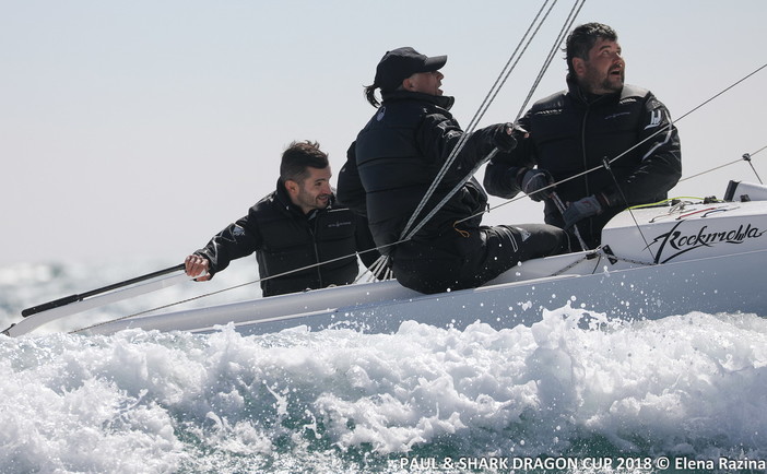 Vela: terzo giorno di regata a Sanremo per la ‘Paul & Shark Dragon Cup’ Vela: terzo giorno di regata a Sanremo per la ‘Paul & Shark Dragon Cup’