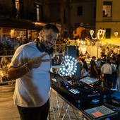 Energia e ritmo: Dj Nandino punto di riferimento assoluto per il divertimento estivo in Riviera (Foto)