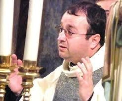 Isolabona accoglie don Antonio Robu, solenne celebrazione eucaristica per l'ingresso del nuovo parroco