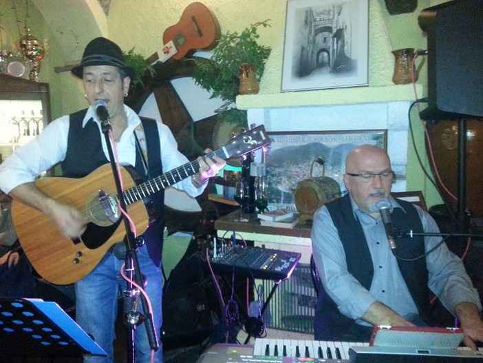 Sanremo: sabato prossimo al Puerto Escondido, viaggio musicale in compagnia del Duo Zemin Sanremo: sabato prossimo al Puerto Escondido, viaggio musicale in compagnia del Duo Zemin