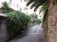 Sanremo: situazione di degrado in Mulattiera San Pietro, la segnalazione (con foto) di un lettore