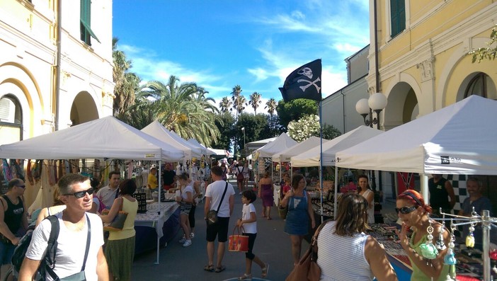 Domenica prossima gli affari sbarcano a Diano Marina con ‘Dianaffari’, un evento firmato Confcommercio Domenica prossima gli affari sbarcano a Diano Marina con ‘Dianaffari’, un evento firmato Confcommercio