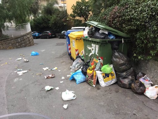 Sanremo: situazione di degrado in Via Fratelli Asquasciati, la segnalazione di Alessandro Condò (Destra Sanremo)