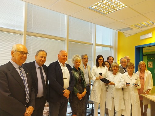 Le donazioni dell'Aido all'Asl 1, Galbusera: "Segno di grande sensibilità" (foto e video) Le donazioni dell'Aido all'Asl 1, Galbusera: "Segno di grande sensibilità" (foto e video)