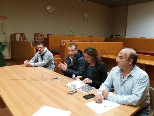 Ventimiglia: il compostaggio al centro dell’incontro avvenuto questa sera tra Amministrazione e Comitati di Quartiere