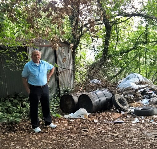 San Bartolomeo al Mare: scoperta questa mattina una discarica abusiva di rifiuti ingombranti San Bartolomeo al Mare: scoperta questa mattina una discarica abusiva di rifiuti ingombranti