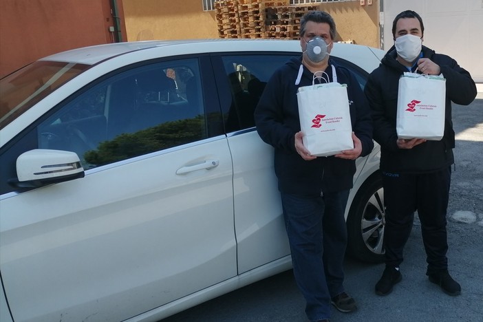 Emergenza Coronavirus: dalla ACEB nuove donazioni per le pubbliche assistenze della provincia di Imperia Emergenza Coronavirus: dalla ACEB nuove donazioni per le pubbliche assistenze della provincia di Imperia