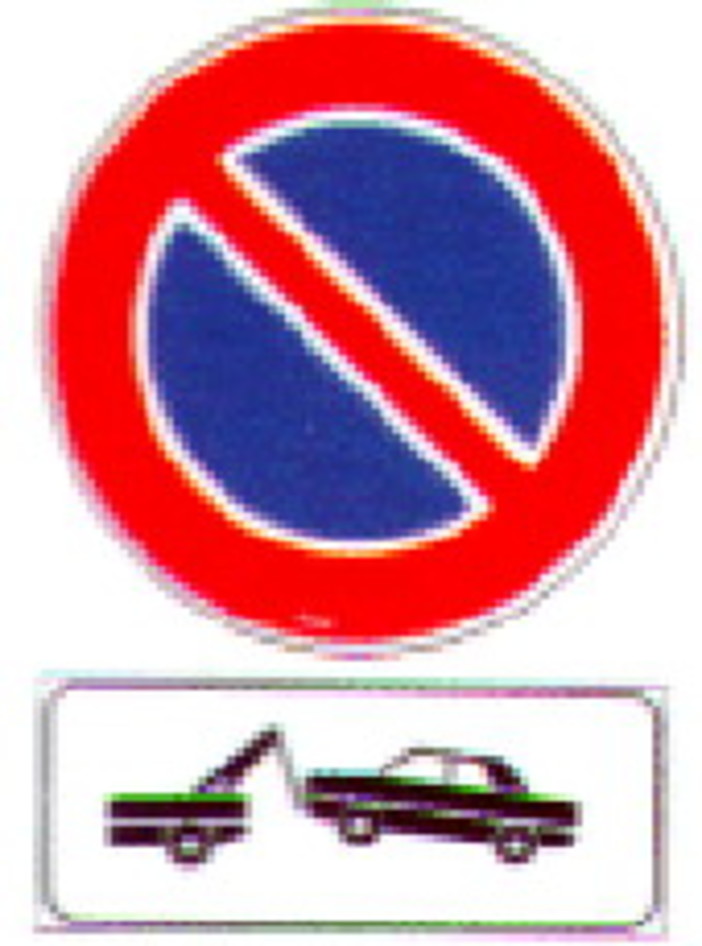 Sanremo: iniziate le rimozioni delle auto in divieto per il concerto di stasera, gli spettatori potranno usare i bus navetta