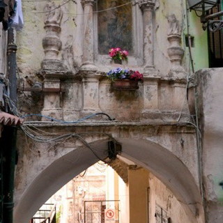 Sanremo: restauro dell'edicola votiva di Porta Santa Brigida, un incontro al Circolo Ligùstico Sanremo: restauro dell'edicola votiva di Porta Santa Brigida, un incontro al Circolo Ligùstico