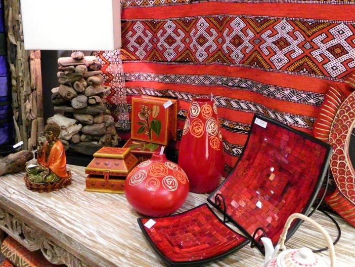 Il regalo ideale per Natale lo puoi trovare all'Emporio d'Oltremare della Galleria degli Orti, a Imperia