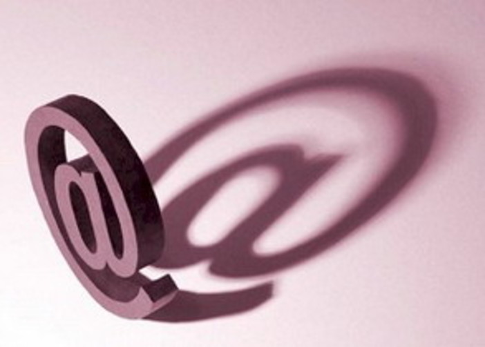 Fiaccolata, lettrice in sintonia con la Casa della Legalit�