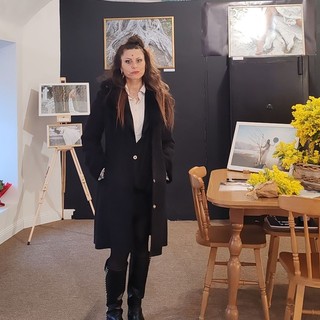 "Bordighera. Corpo, terra, luce": inaugurata l'esposizione d’arte fotografica di Chiara Mazzocchi (Foto)