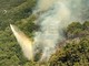 Incendio boschivo nella zona di Tavole: Vigili del Fuoco, Protezione Civile ed elicotteri impegnati nello spegnimento Incendio boschivo nella zona di Tavole: Vigili del Fuoco, Protezione Civile ed elicotteri impegnati nello spegnimento