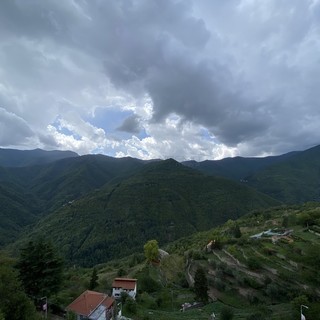 Banda larga, in Liguria solo sessantasei comuni sono già collegati con fibra ottica o radio